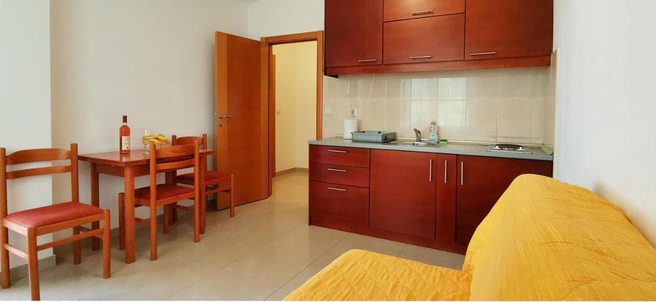 Apartments&rooms Marija Budva Buitenkant foto