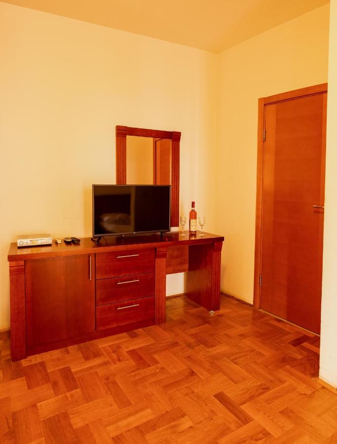 Apartments&rooms Marija Budva Buitenkant foto