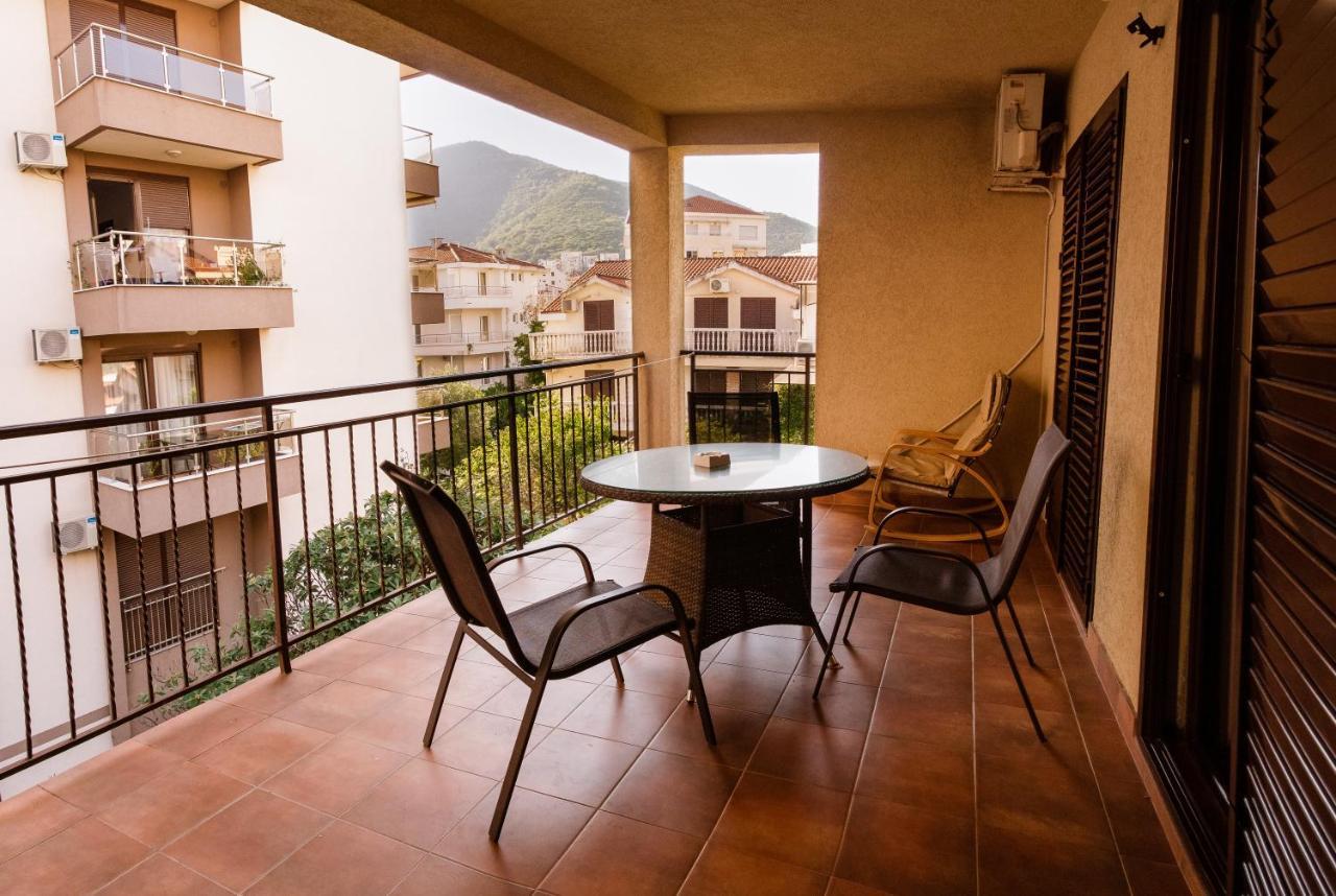 Apartments&rooms Marija Budva Buitenkant foto
