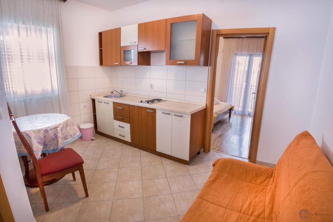 Apartments&rooms Marija Budva Buitenkant foto