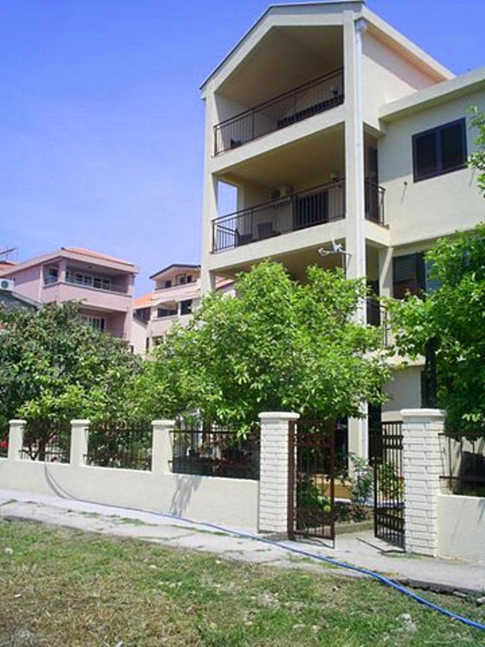 Apartments&rooms Marija Budva Buitenkant foto